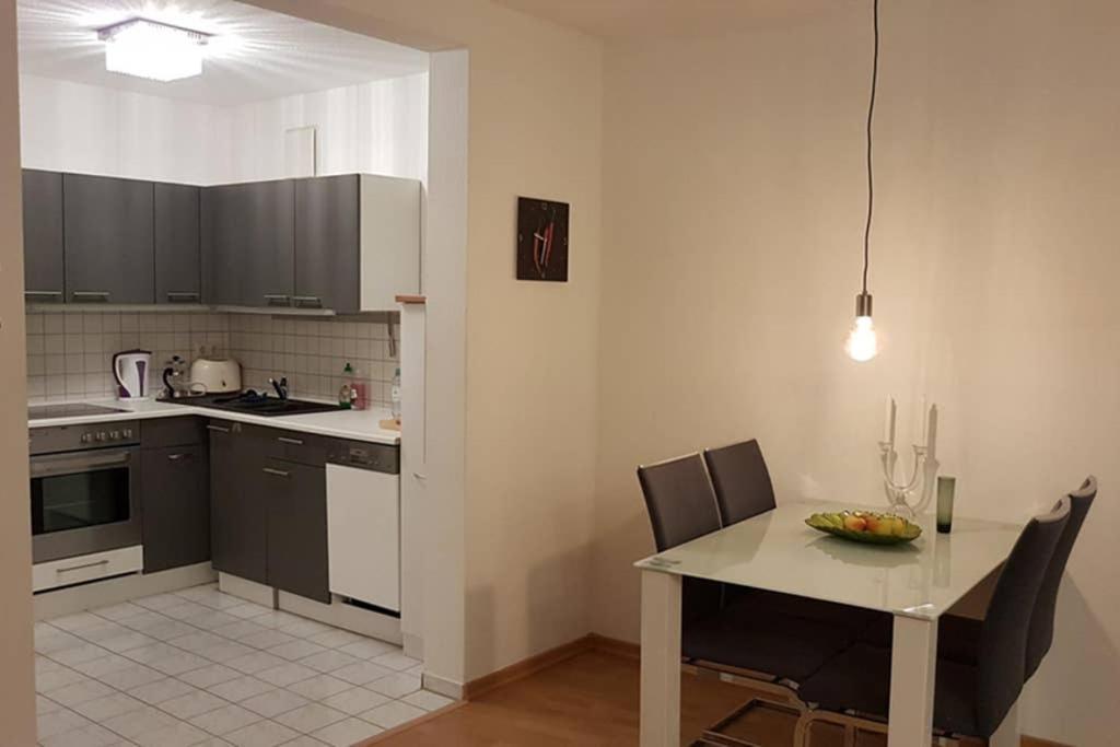 Carlo Familienfreundliches 3-Raum Apartment Auf Der Dom-Insel Brandenburg  Kültér fotó