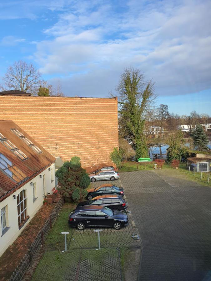 Carlo Familienfreundliches 3-Raum Apartment Auf Der Dom-Insel Brandenburg  Kültér fotó